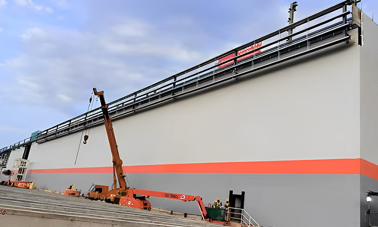 توريد وتركيب ألواح ساندويتش الصوف الصخري لمركز بيانات PDG